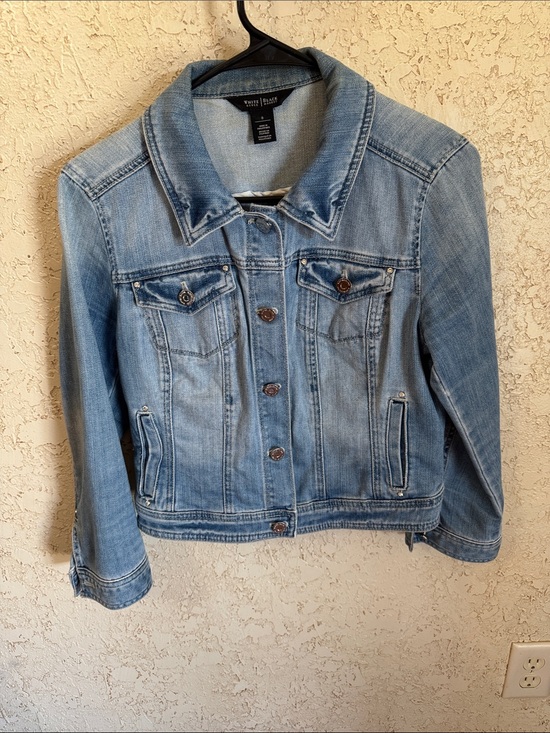 White House Black Market Jackets & Blazers - White House Black Market Light Wash Jean Jacket
